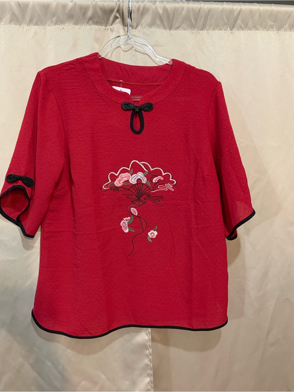 Red Embroidered Short-Sleeve Tunic with Black Trim  106/3